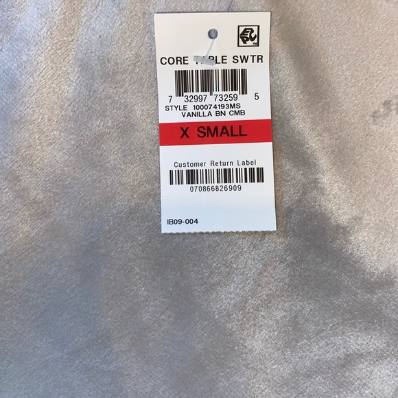 Sweater - Picture 3 of 3